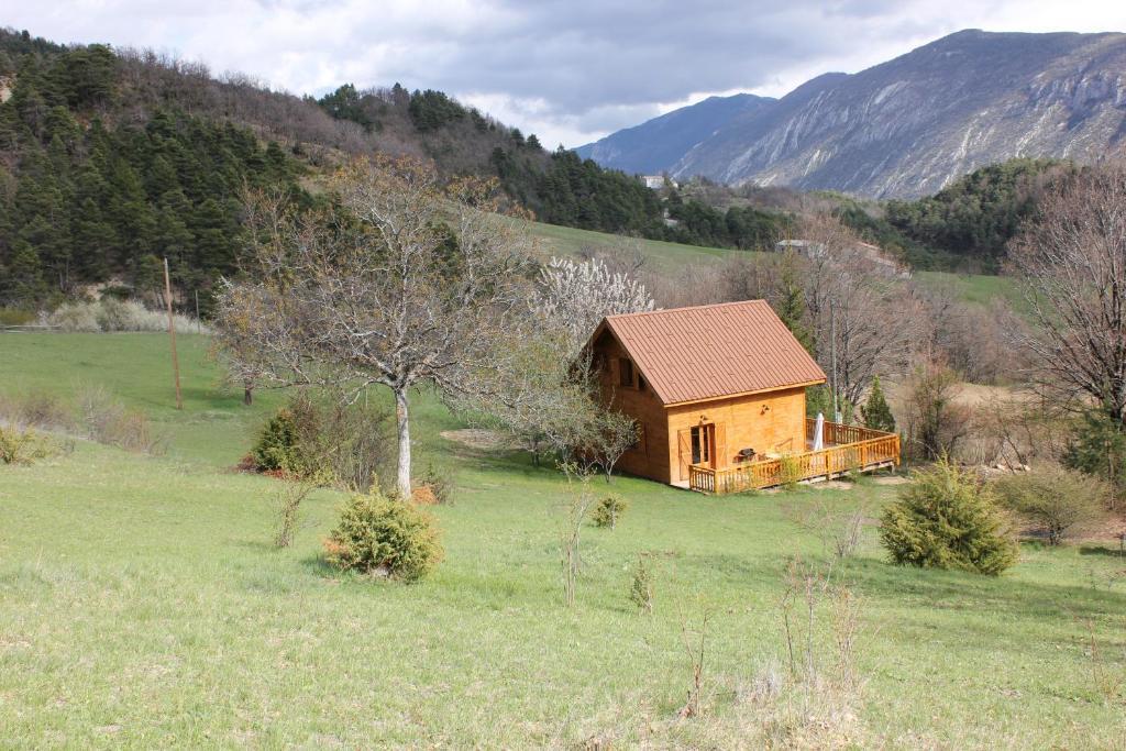 Le Du Berger Chalet *